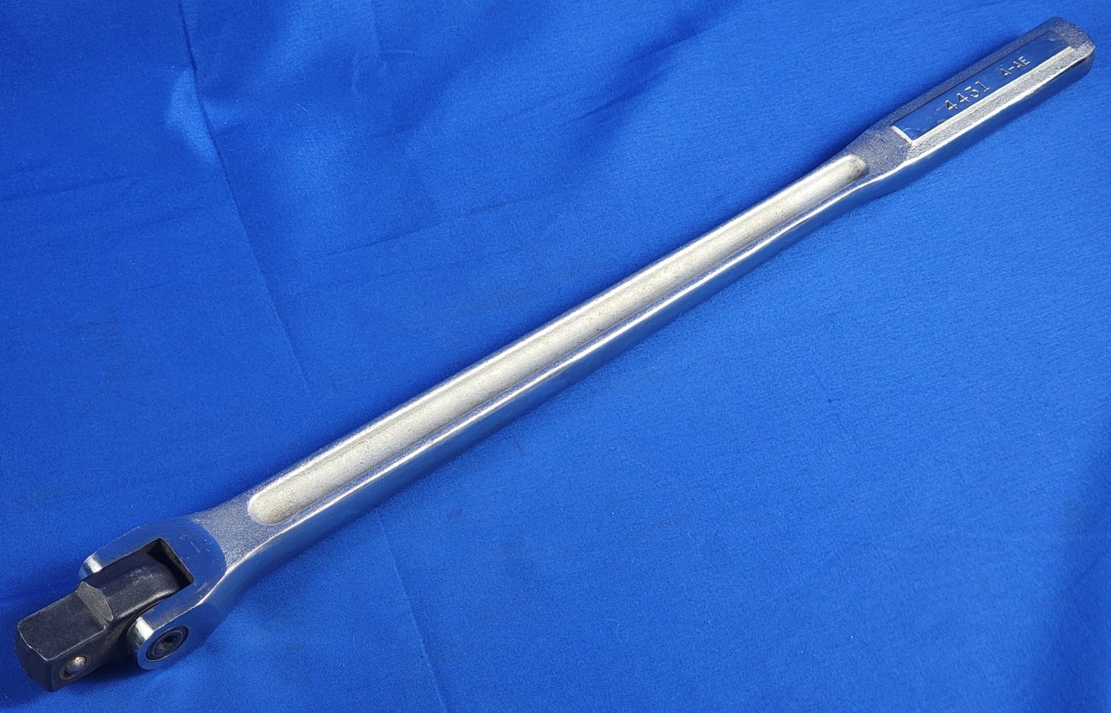 Craftsman 4431 A-AE 3/4″ Drive Flex End Head Breaker Bar – 18.5″ Long