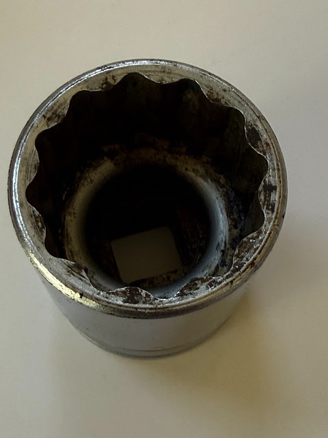 Vintage Snap-On SW-29M Metric 29mm 12 point Shallow Socket 1/2″ Drive