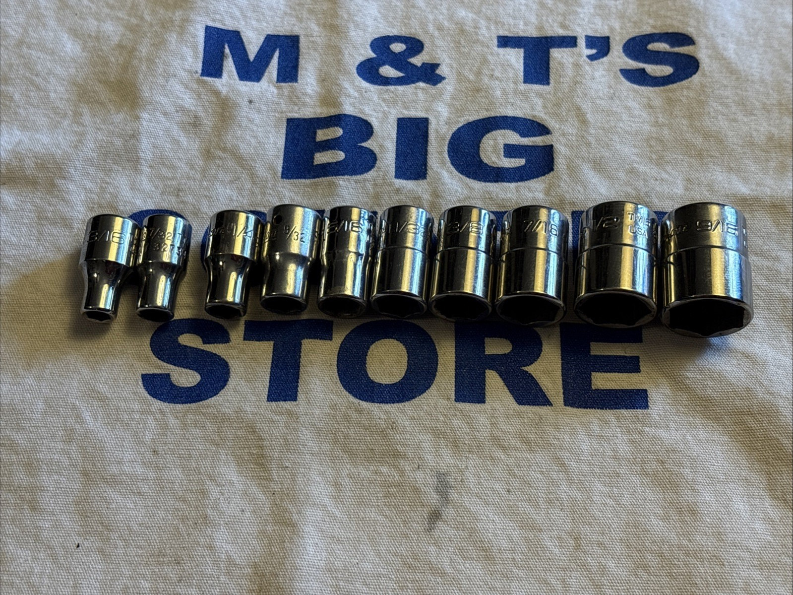 Snap-on Tools USA 1/4″ Drive 10pc SAE Shallow 6pt Chrome Socket Set 110TMY