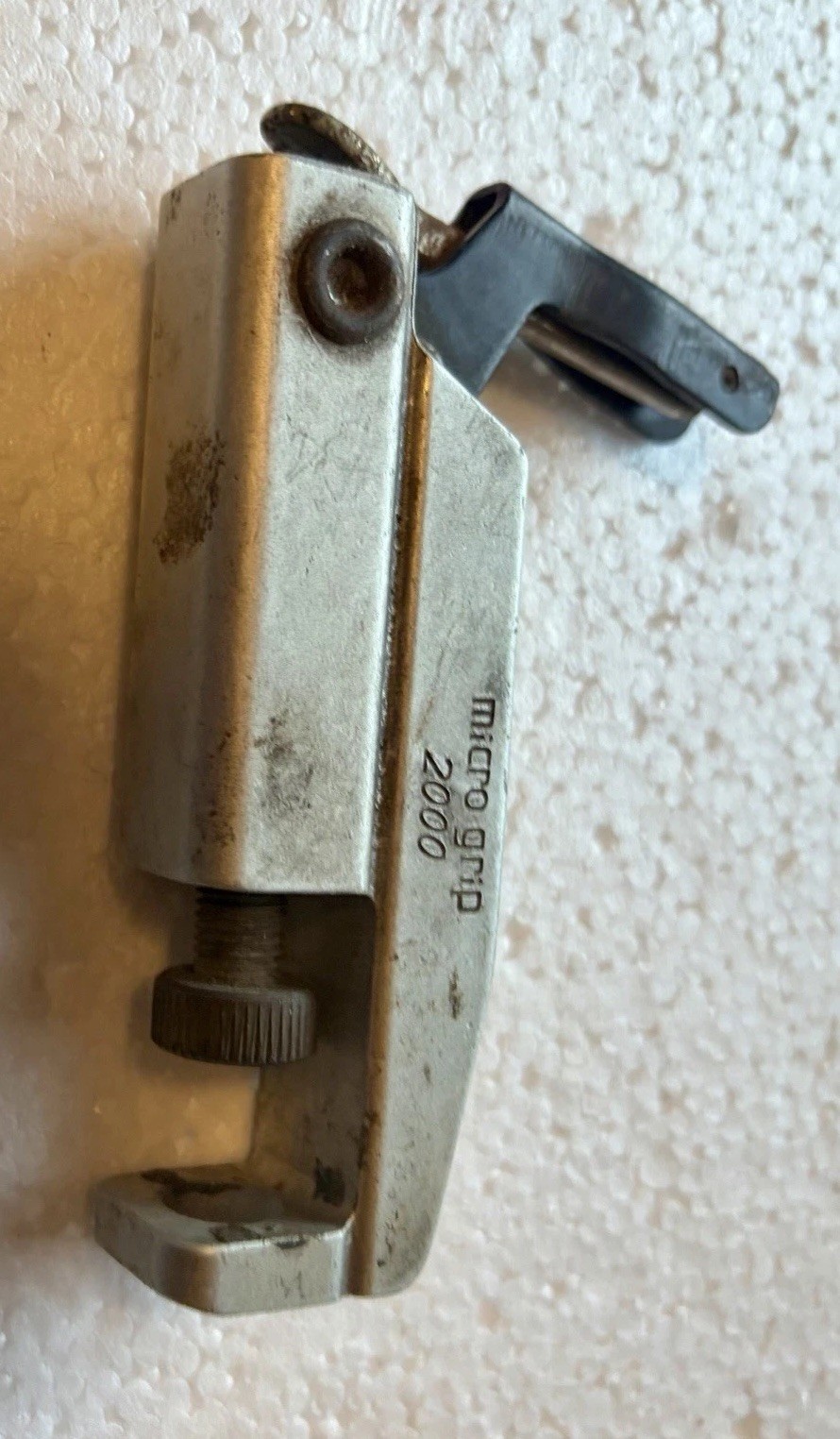 2 BluePoint Rare Micro Grip Welding Locking Sheet Metal Clamps Part# MG2000 VGC