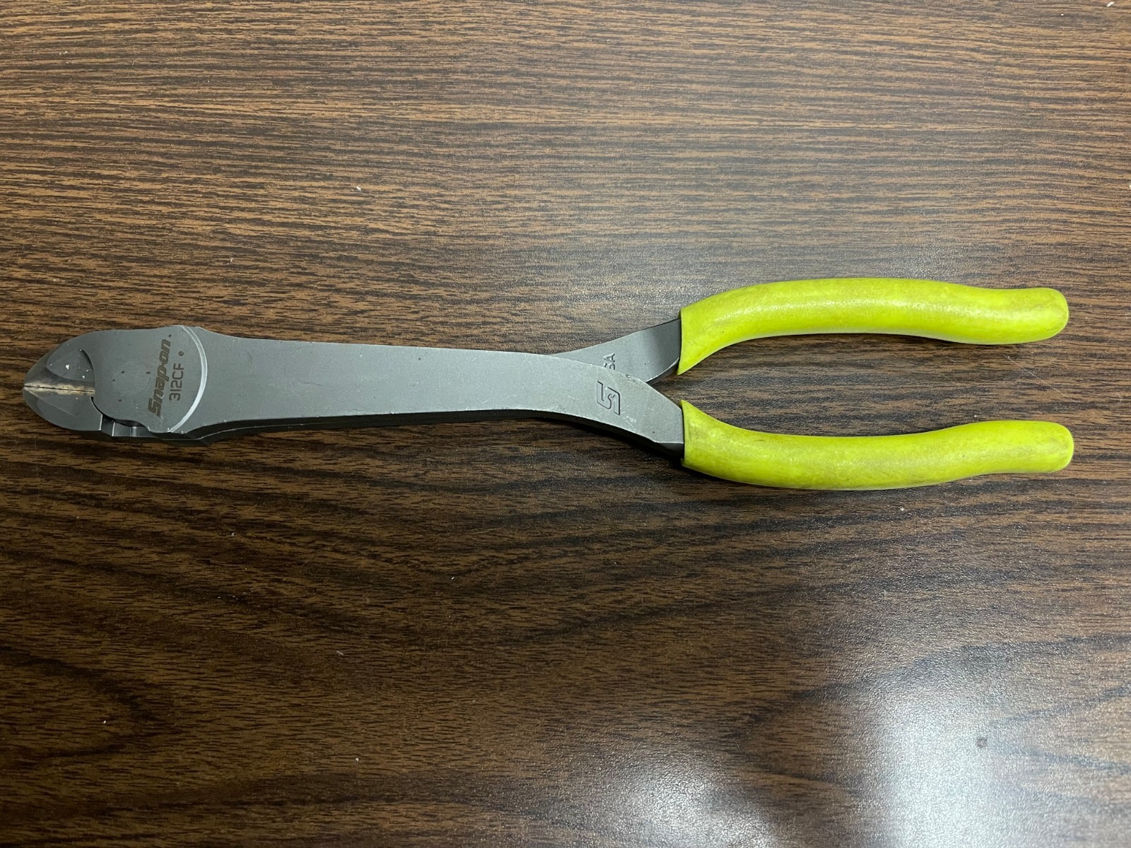 Snap-on Tools USA Yellow 11″ Vector Edge Heavy Duty Diagonal Cutters 312CF Used