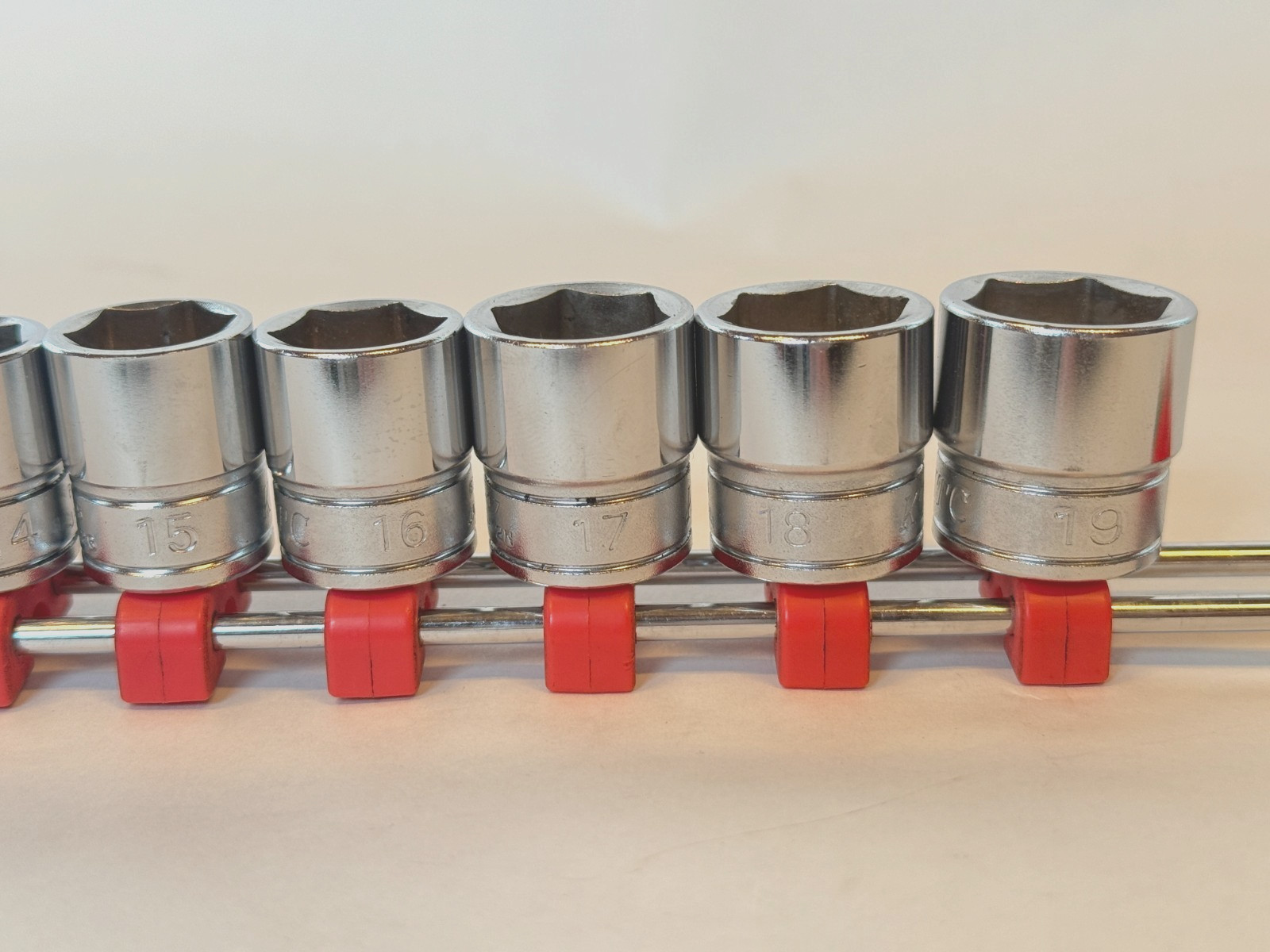 KTC 3/8 Drive Metric Socket Set 8 10 12 13 14 15 16 17 18 19 mm Japan