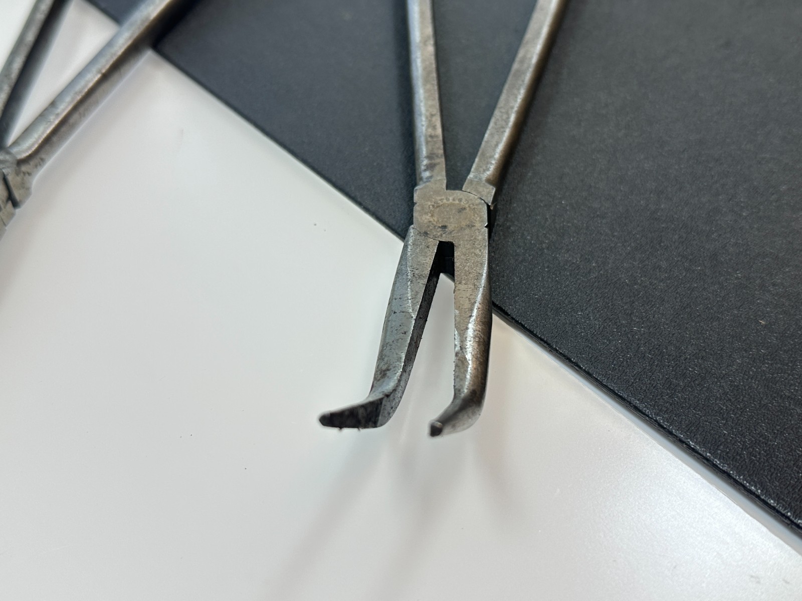 Blue Point Tools 2pc Extra Long 16″ Blue Grip Needle Long Nose Pliers Set Lot