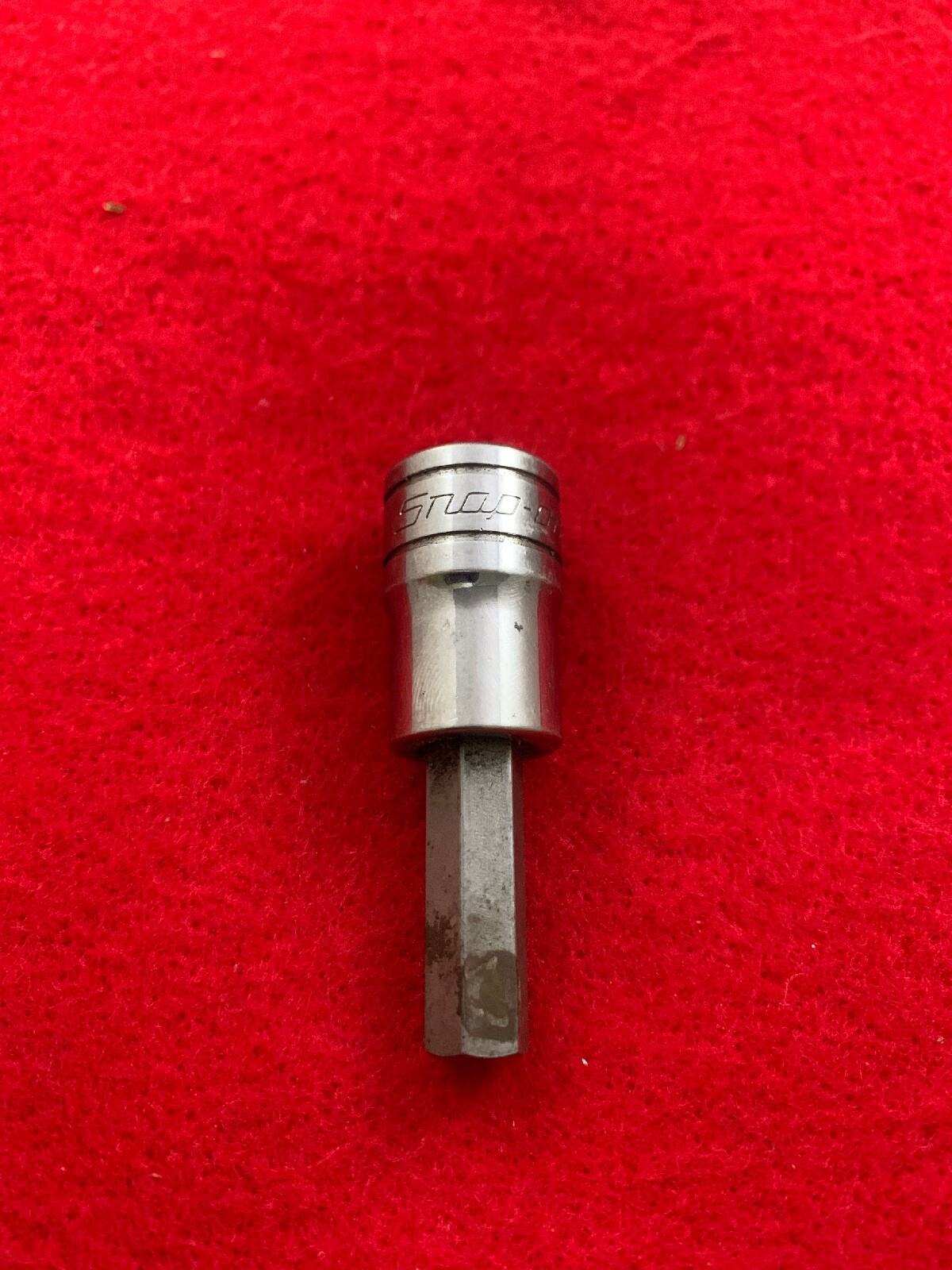 Snap-On Tools USA 3/8″ Drive 5/16″ SAE Hex Bit Chrome Socket Driver FA10E