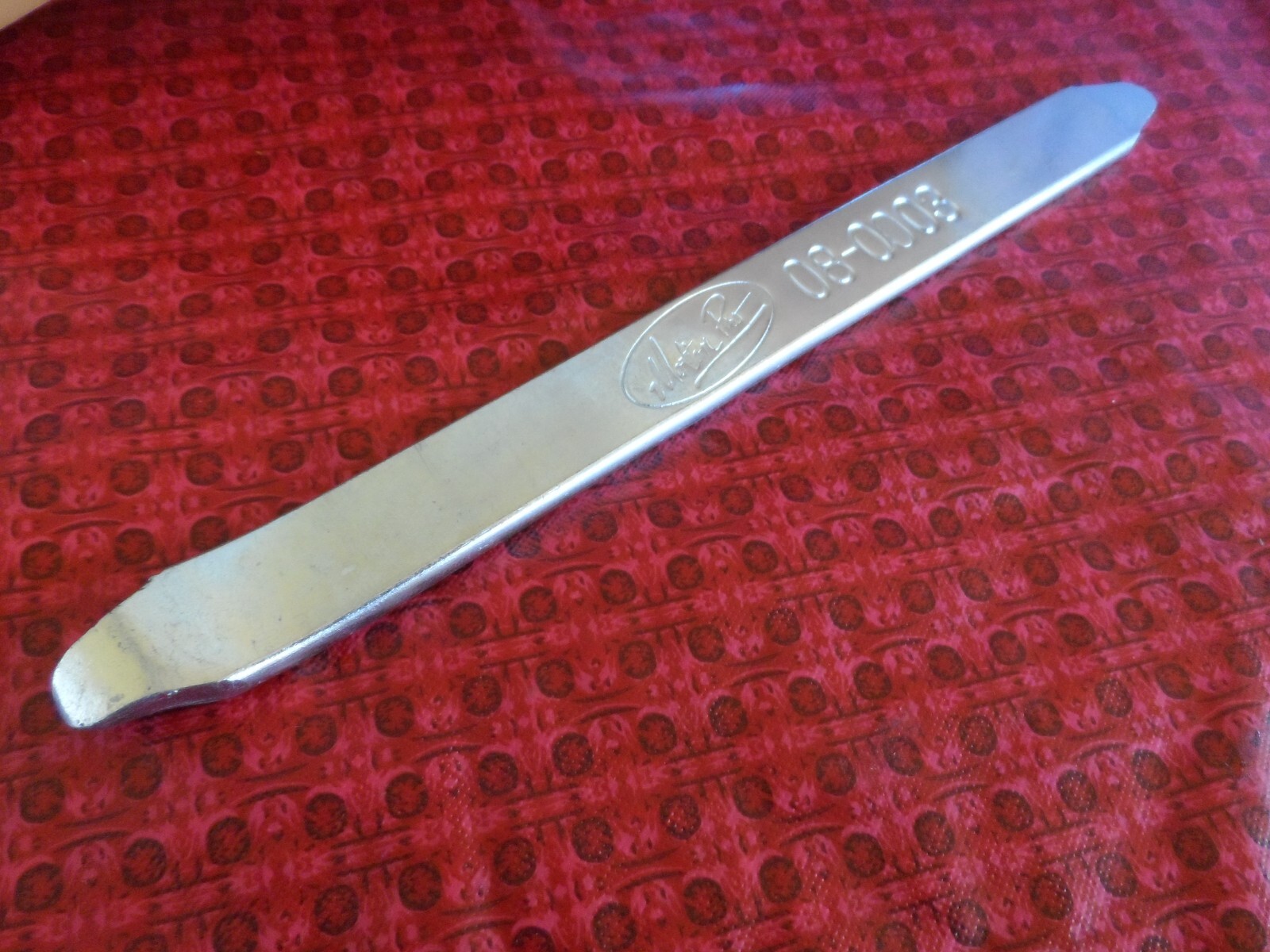Motion Pro Forged Steel 8-1/2″ Tire Iron / Spoon Tool