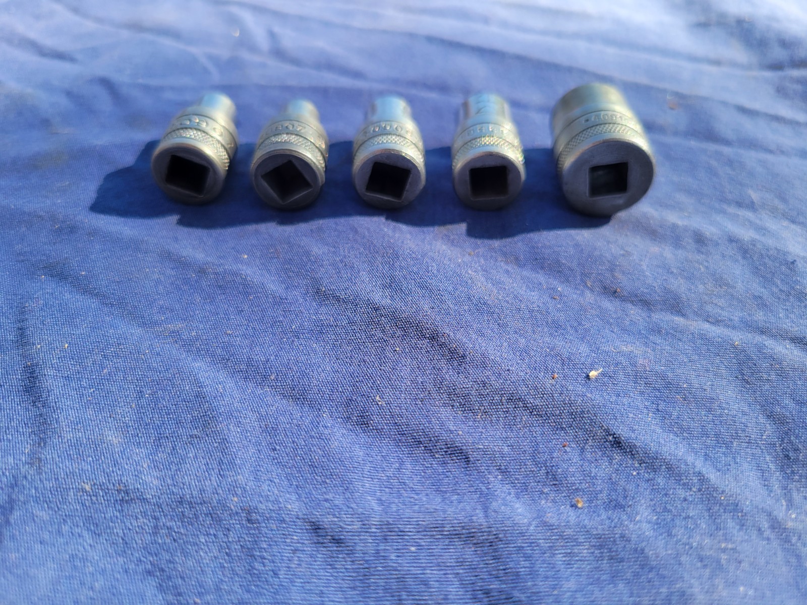 LOT OF 5 S&K 1/4DRIVE SHALLOW SOCKETS Knurled 6pt./8pt./&12pt