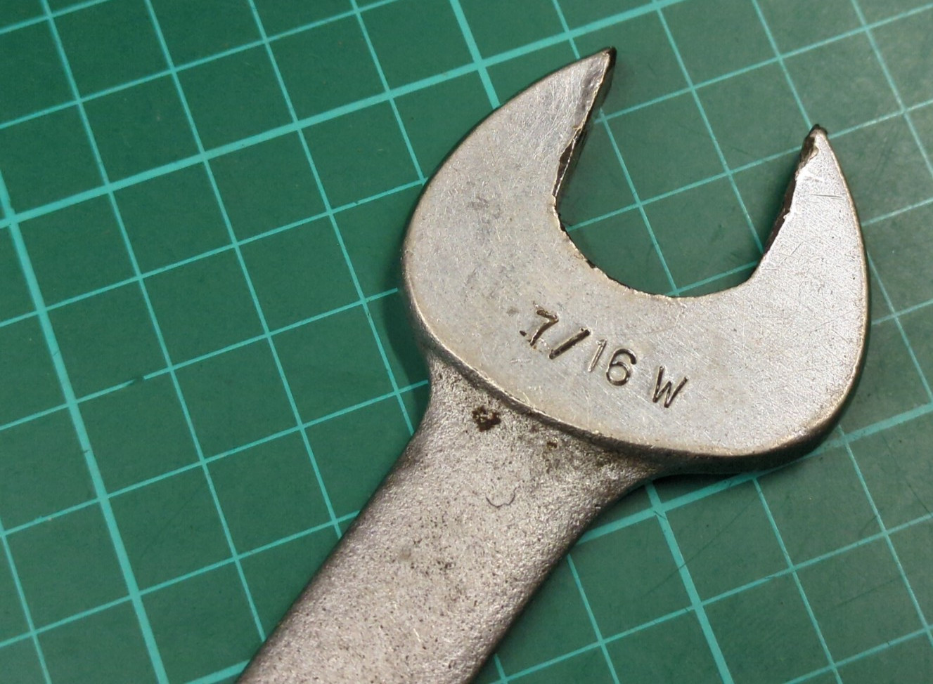 Vintage Snail Brand, 11/16″ AF x 7/16 Whitworth Open Ended Spanner
