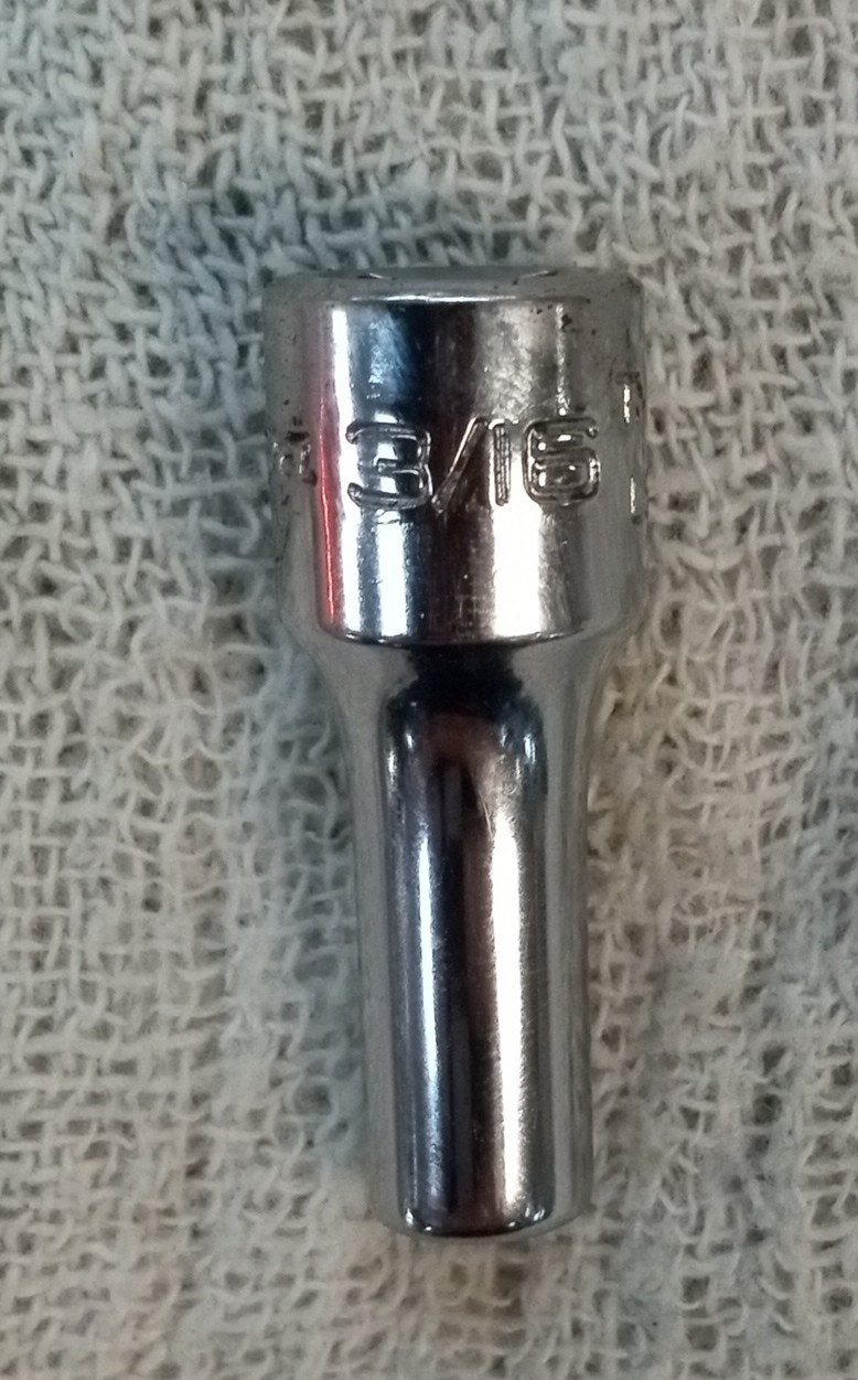 Snap-on 1/4 sockets 3/16, 7/32, 1/4, 9/32, 5/16, 11/32, 3/8, 7/16, 1/2, 9/16