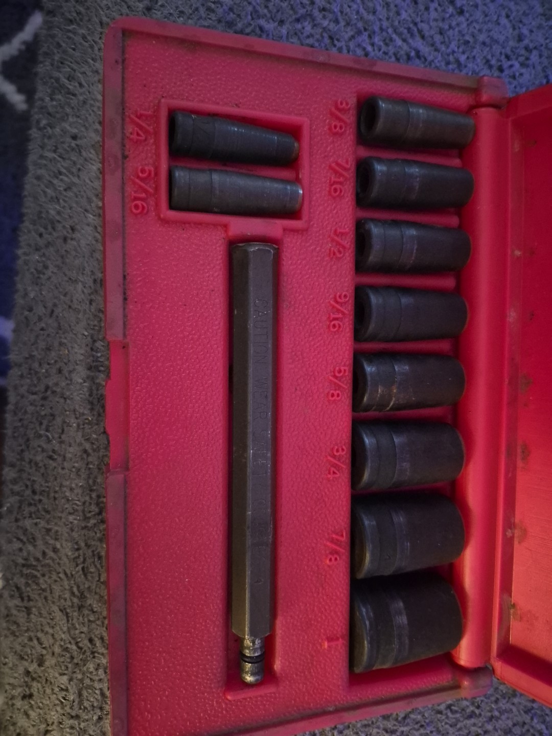 Blue Point Tools PGH8A 11 Piece SAE Gasket Punch Set (1/4″ – 1″) USED