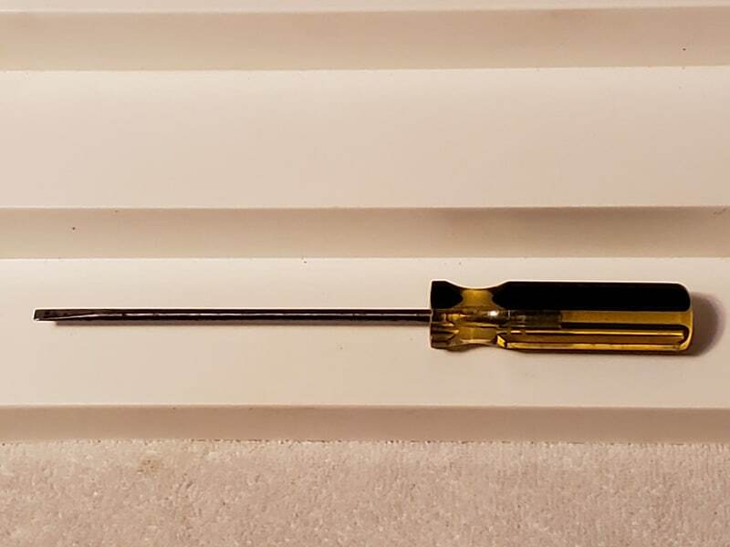 Flat Head Tip 9.25″ Long Screwdriver Slotted *GTE* Silvania