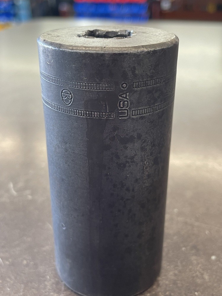 Snap-On SIMM300 30mm 1/2″ Drive 6pt USA Deep Well Socket (1114199)