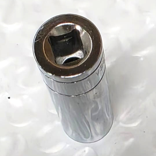 MATCO TOOLS «SILVER EAGLE» AD10M6SEA, 10MM. SOCKET, 2″ DEEP, 6 POINT.