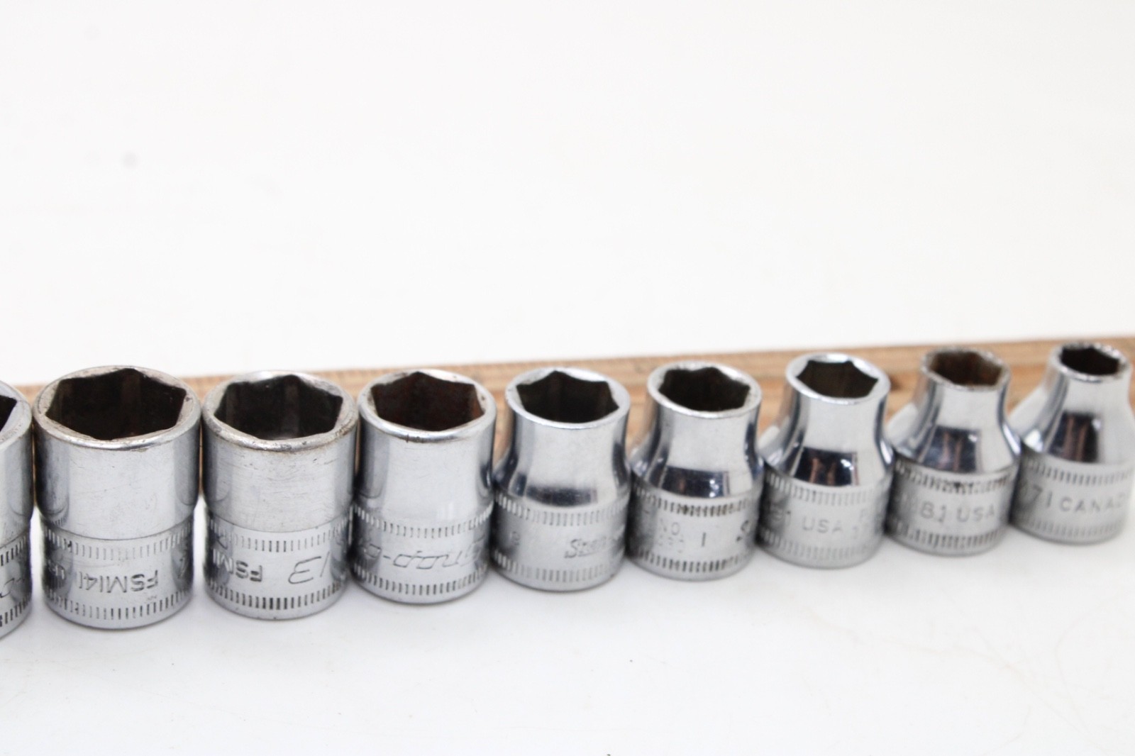 Snap-on 212FSMY 7-19mm 3/8″ Drive 6 Point 13 Piece Metric Chrome Socket Set USA