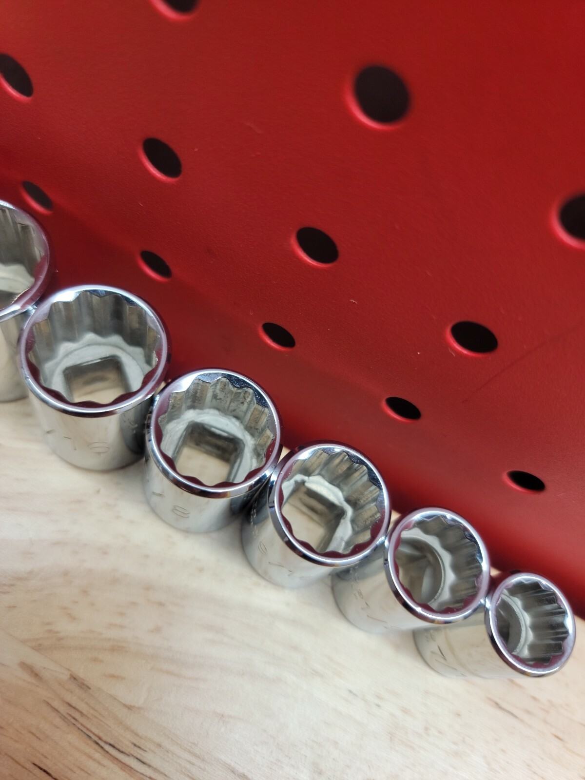 Proto 3/8″ Drive 7/16″ – 15/16″ SAE 9-Piece 12-Point Shallow Chrome Socket Set