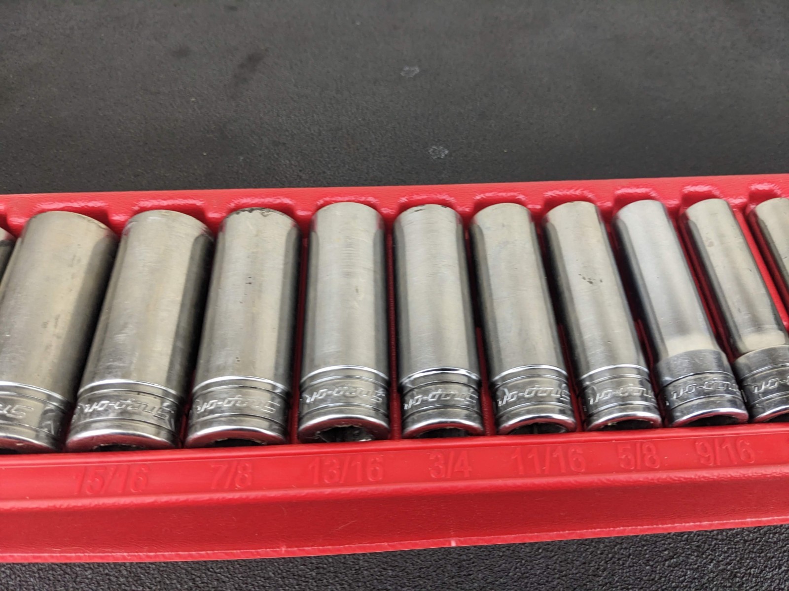 #bo810 Snap-on Tools 1/2″ Drive 6 Point Deep Socket Set 3/8″ to 1-1/8″ 313TSYA
