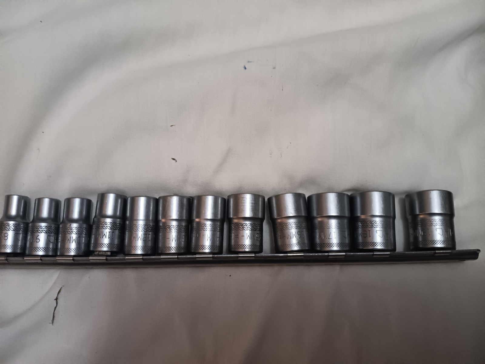 MAC Tools SPLINE Hex Metric 8mm-19mm 3/8″ DR Set Lot Socket Shallow Spherical