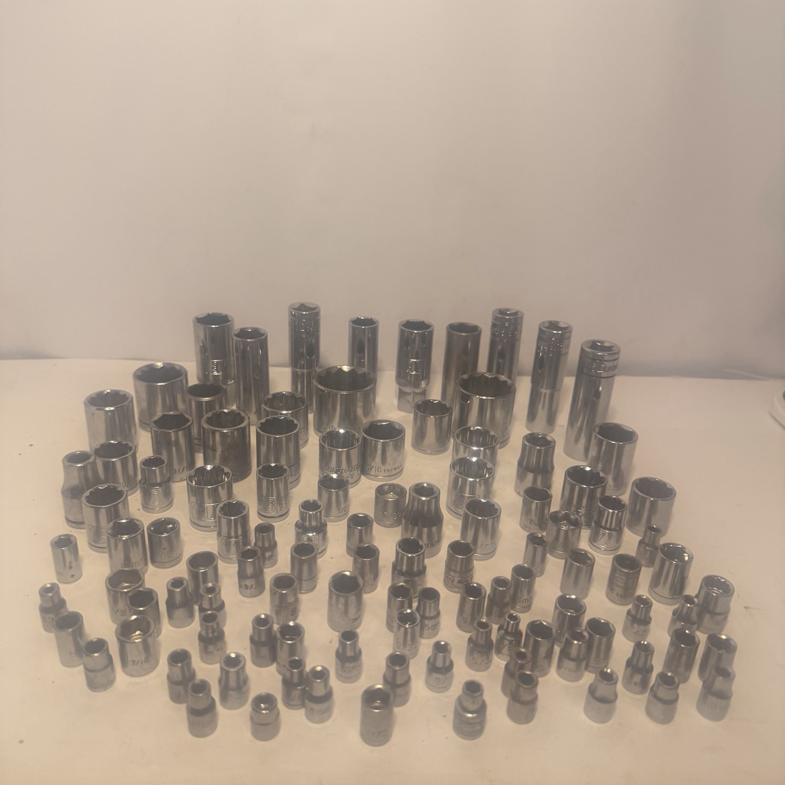 Almost 9lbs lot of Sockets Huge Bundle Bulk Tool Sockets! Mixed Brands 100+ Pc