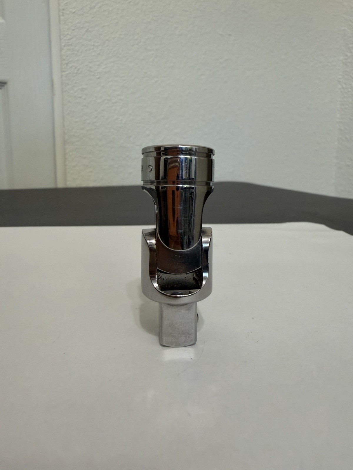 Snap-On fu8a 3/8″ drive 2-1/16″ friction ball universal joint