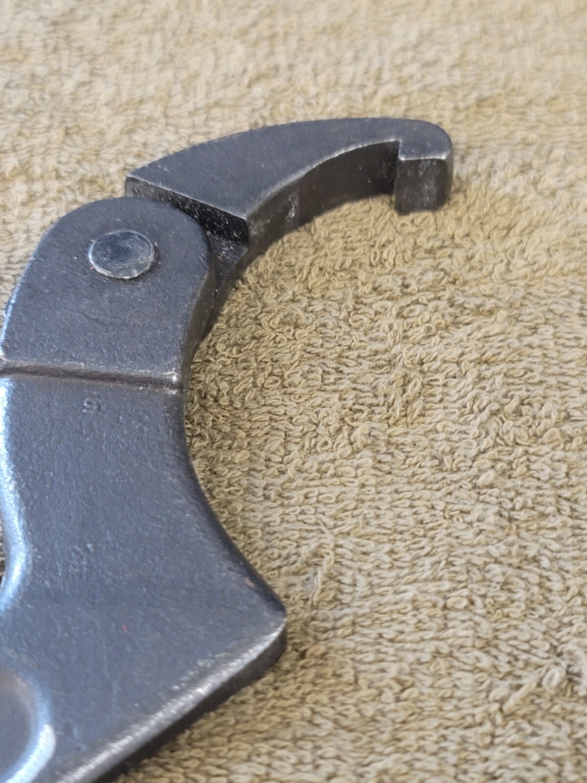 Pro America ProAmerica Adjustable Spanner Wrench 9103 2″ 4-3/4″ USA