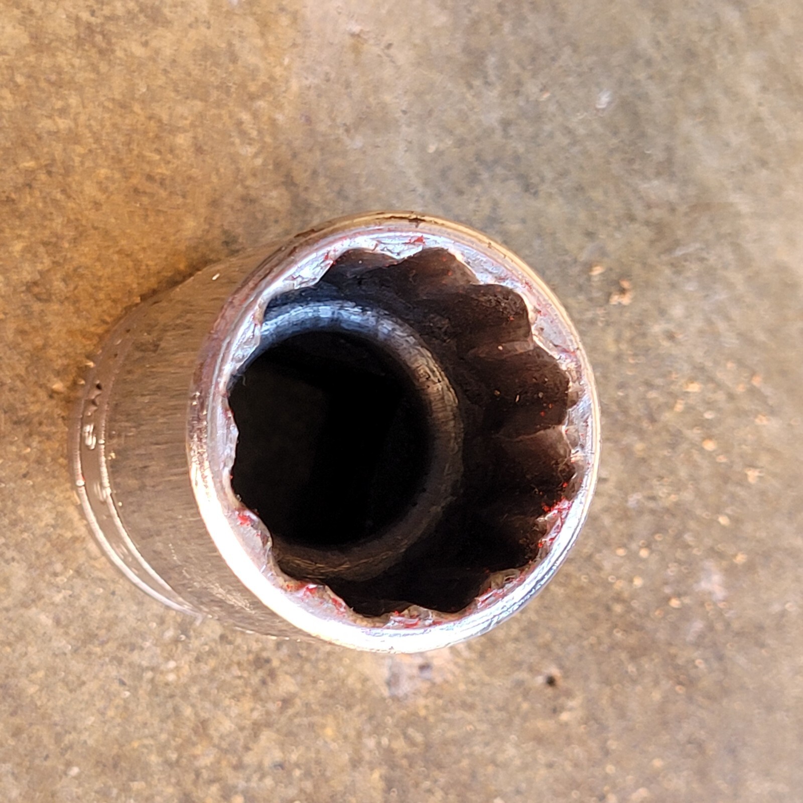 Snap On Tools USA SW-261 – 13/16″ Shallow 1/2″ Drive SAE 12 Point Socket
