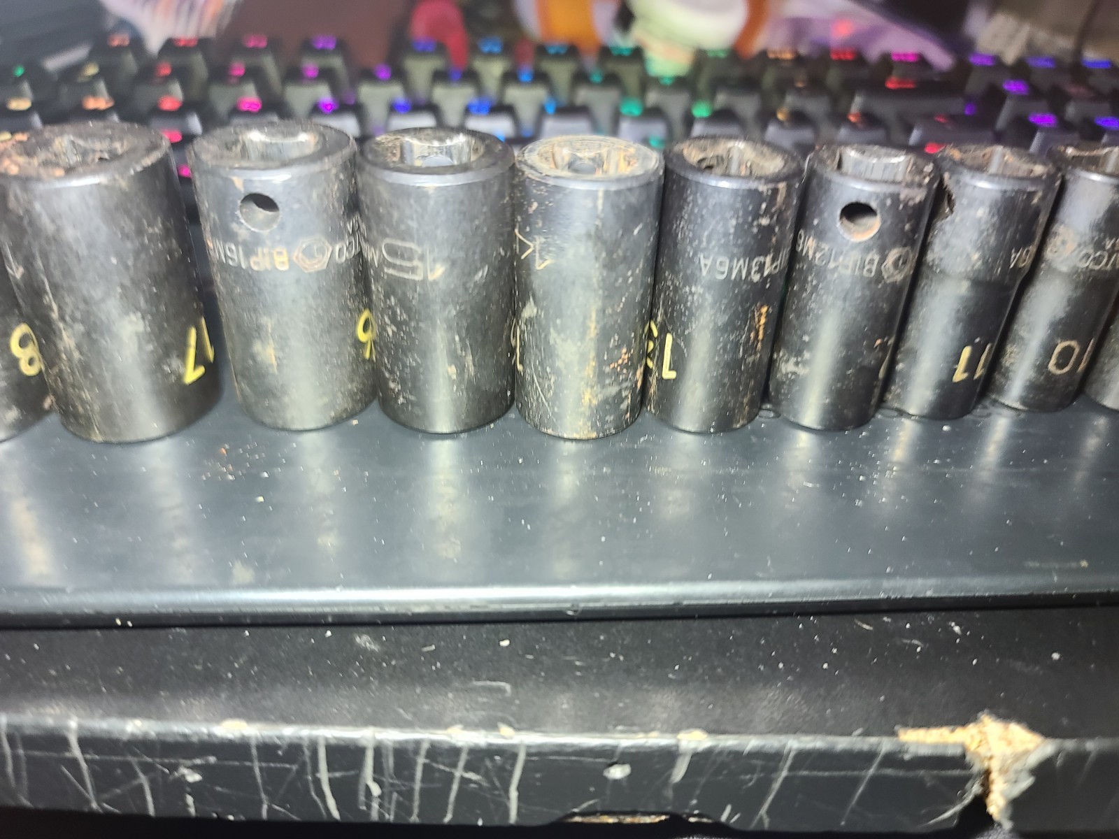 Matco Tools 12pc Semi Deep Metric Socket Set 3/8 Drive 8-19 NOT ADV and SAE Set
