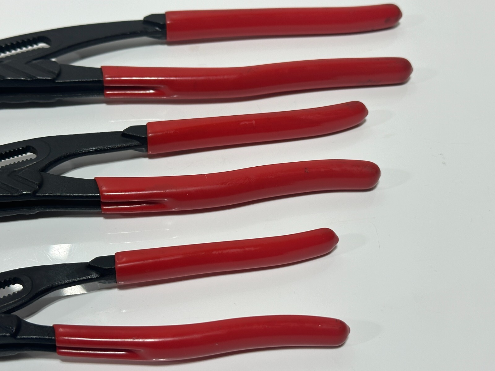 GEARWRENCH 82118 3 Piece Push Button Tongue and Groove Plier / Multi Grip Set