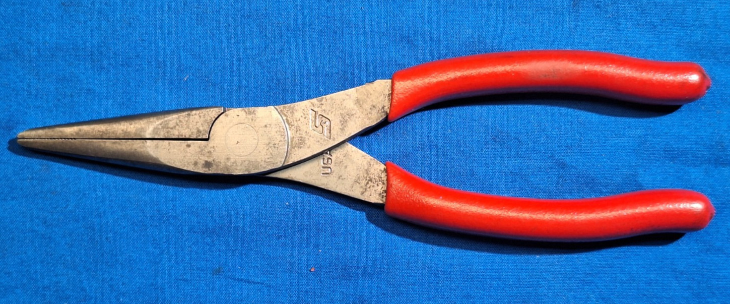 Snap-On 96ACF 8″ pair of needle nose pliers red handles