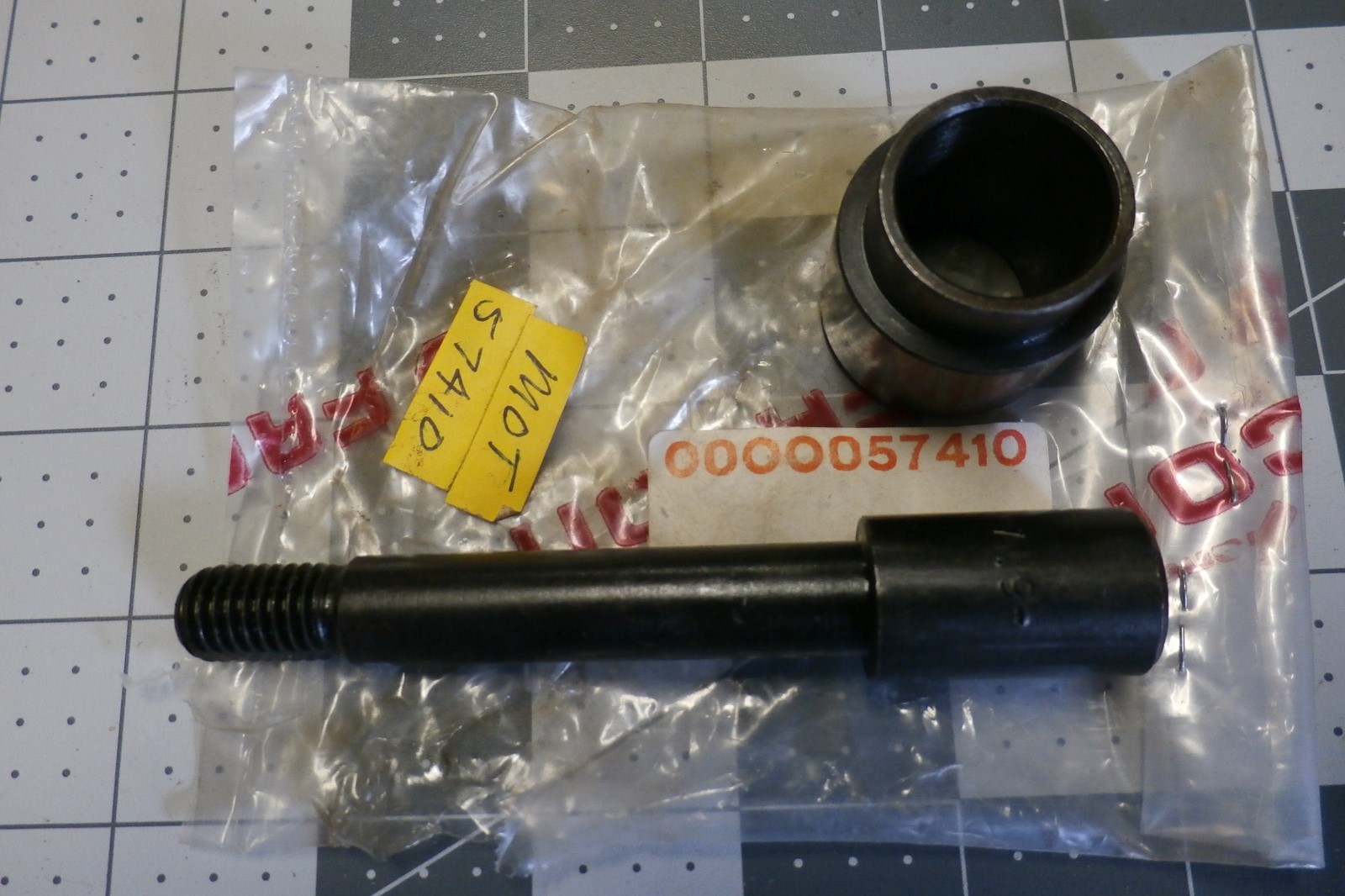 MOT 57410, Renault Engine Tool, From Sealed Package, Free US Ship