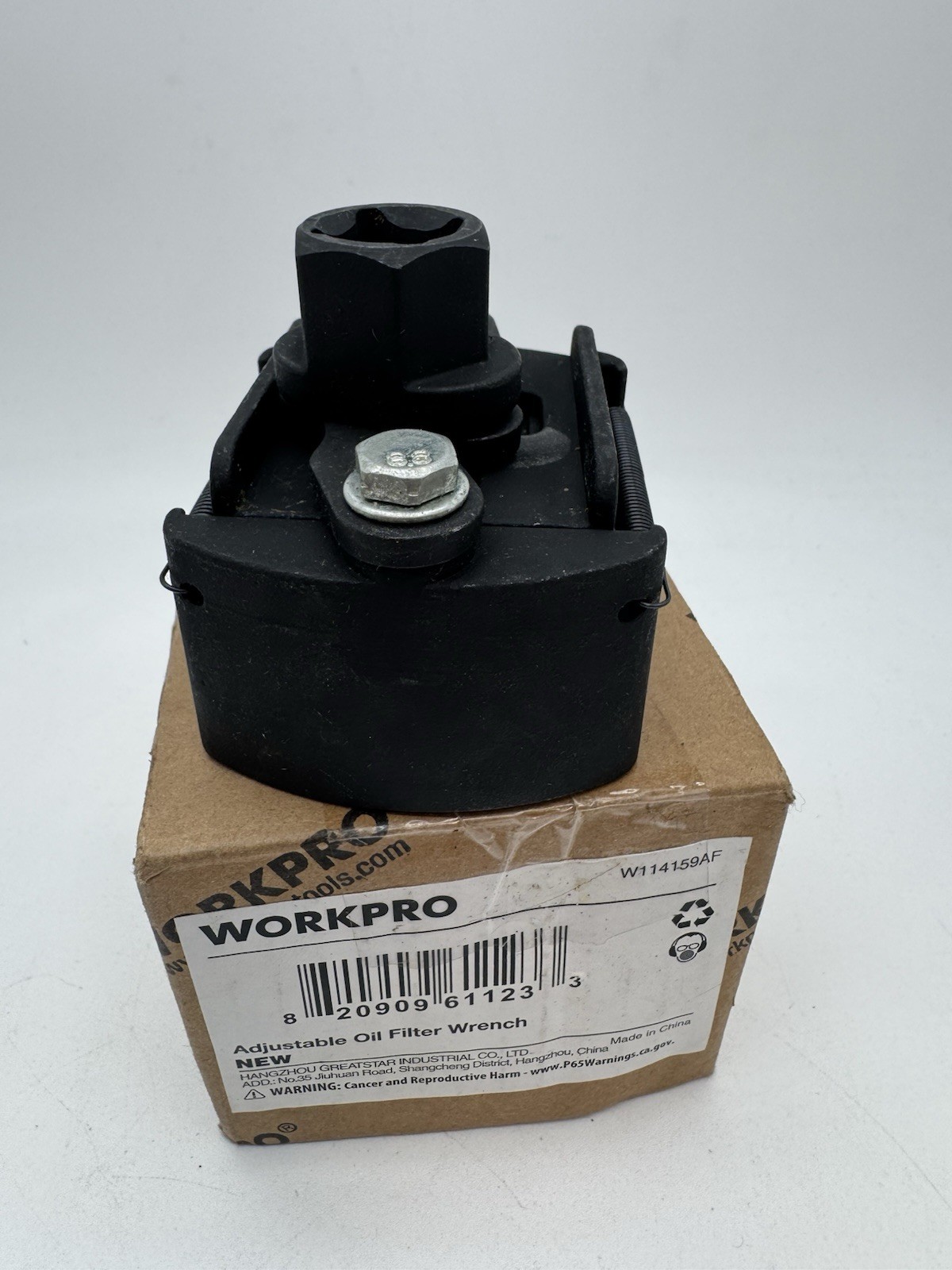 WORKPRO Adjustable Universal Oil Filter Wrench Removal Tools w/Auto-Clamp Spring
