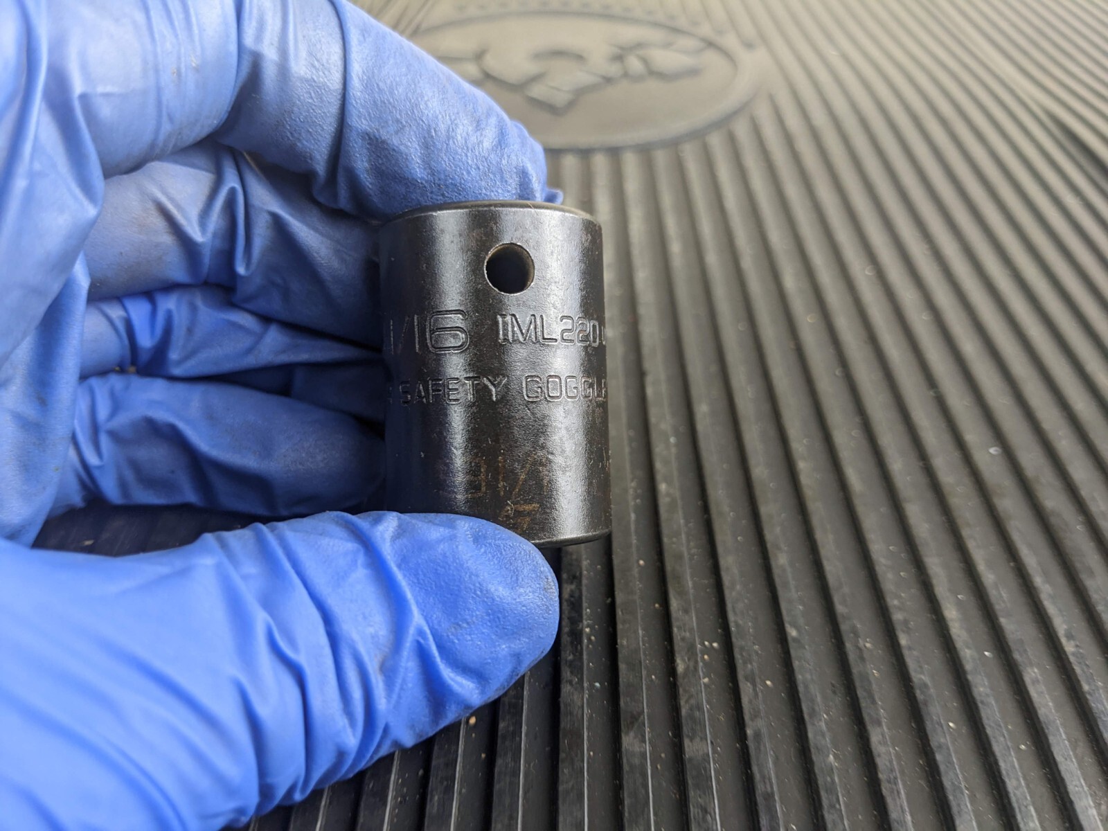 #ar277 Snap-on Tools IML220 1/2″ Drive 11/16″ 6 Point Shallow Impact Socket SAE