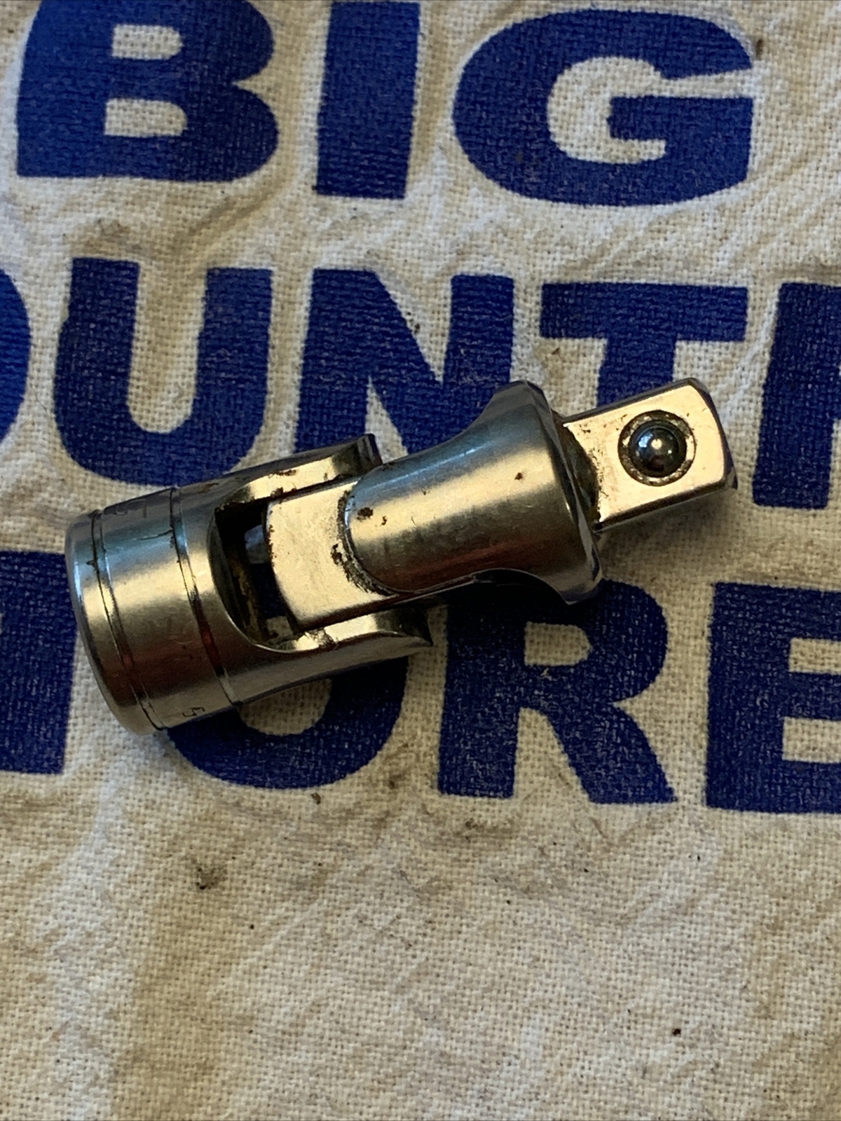2005 Snap-on Tools USA 3/8″ Drive 2-1/16″ Friction Ball Universal Joint FU8A