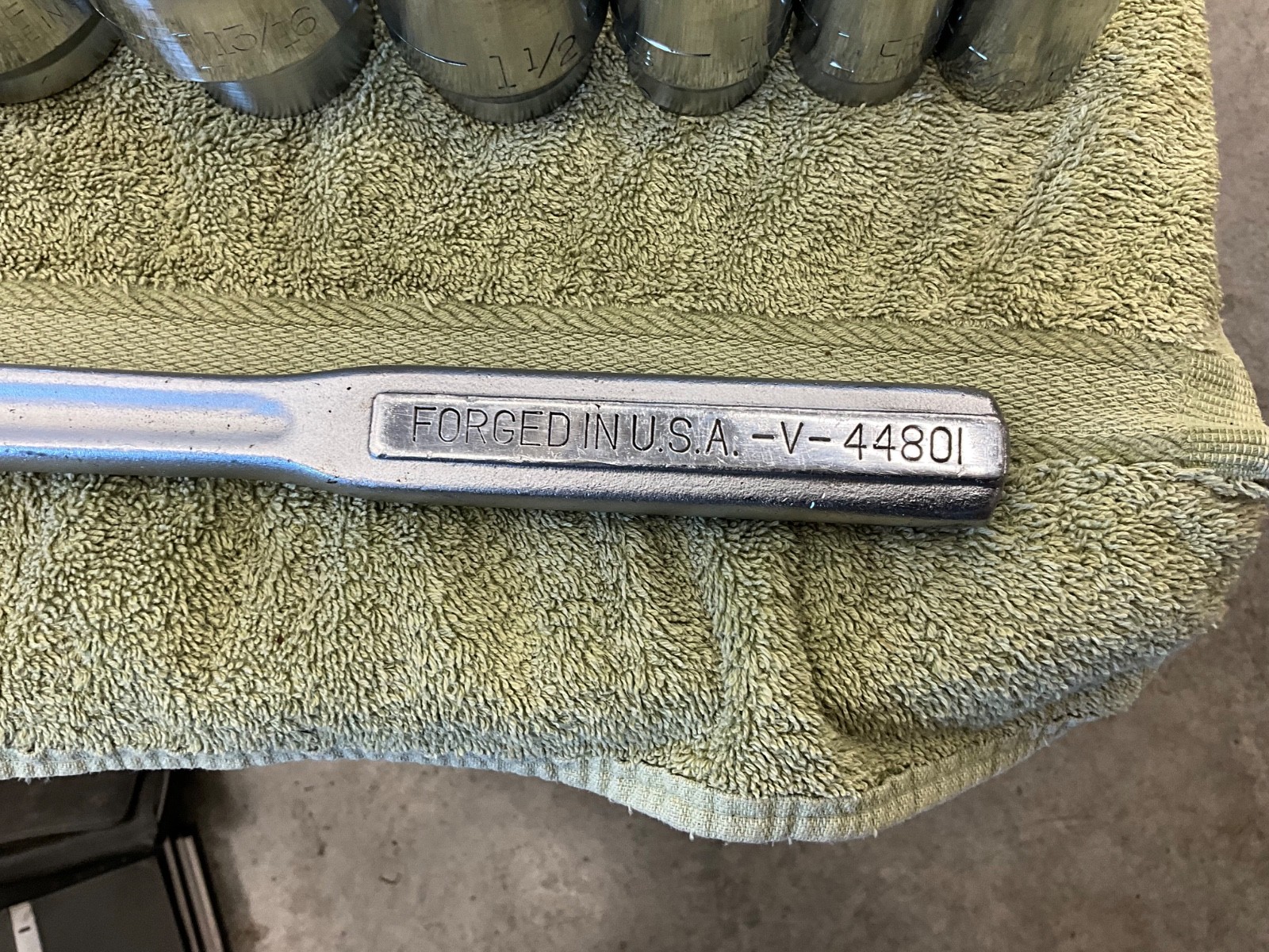 craftsman 3/4″ drive 44801 ratchet and 10 sockets 2 1/4″ to 7/8″ USA