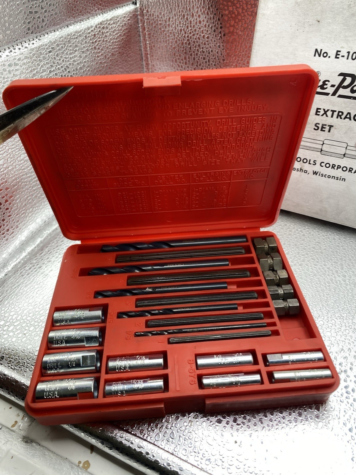 Vintage Blue Point Snap-On Screw Extractor Set No. E-1020 Complete in Case