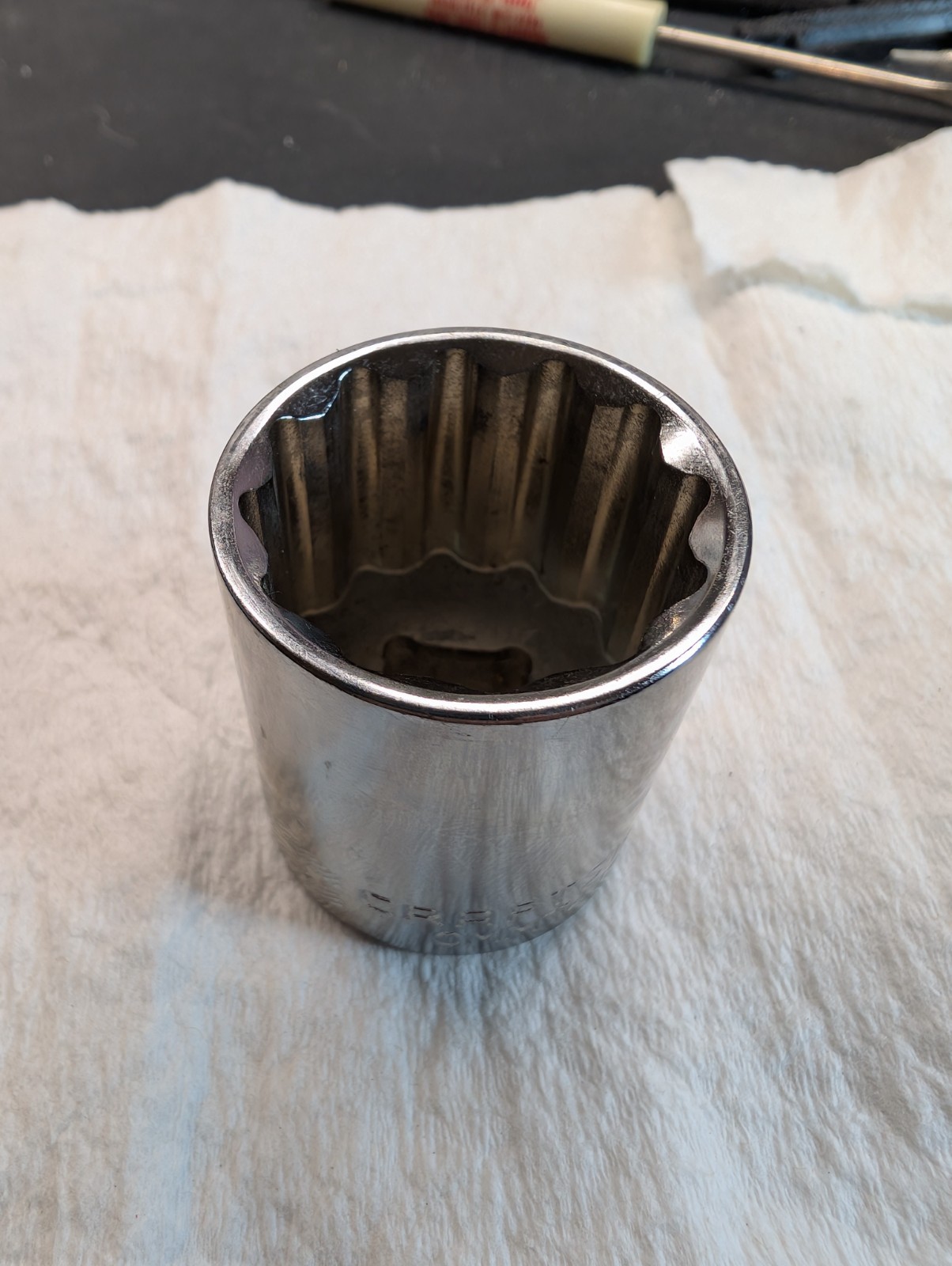 CRAFTSMAN Socket, SAE, 1/2-Inch Drive, 1-1/8-Inch, 12-Point (CMMT47516).