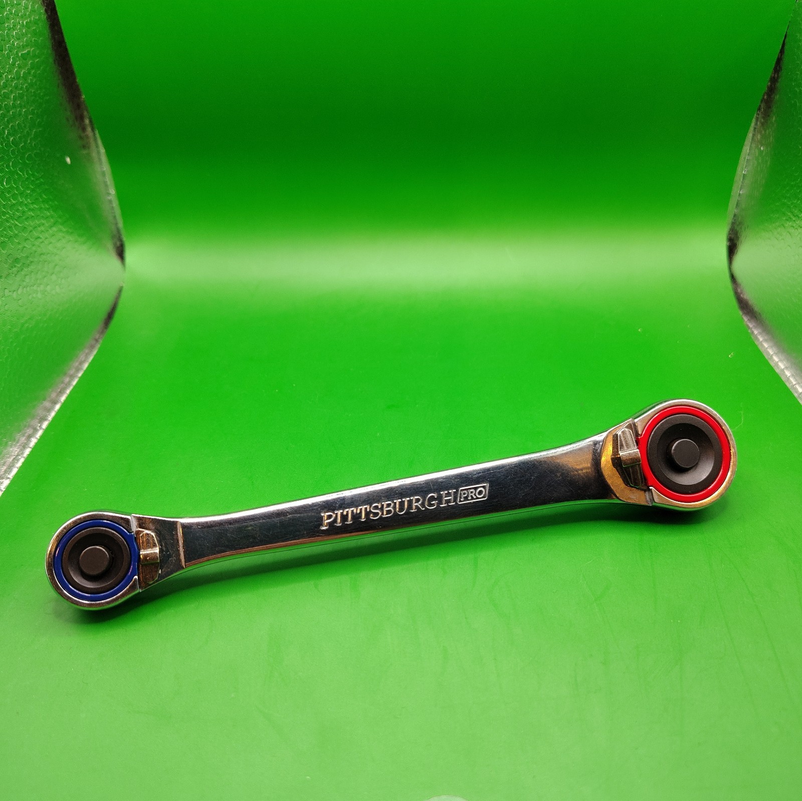 Pittsburgh Pro 1/4 in. and 3/8 in. Dual Head Ratchet