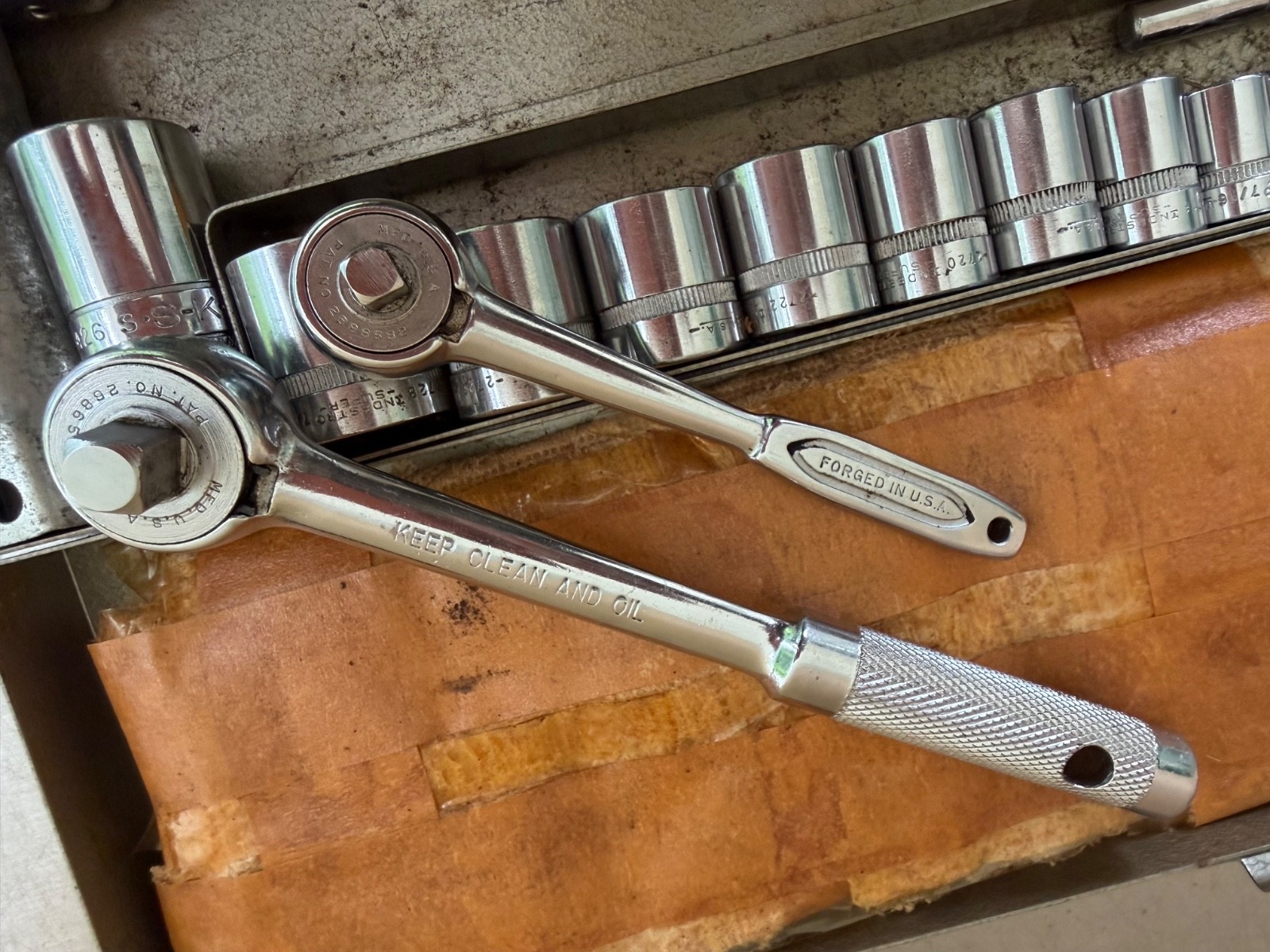 Vintage Indestro Tools USA Drive Socket Set G-20