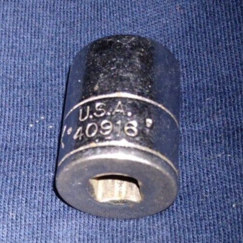 SK TOOLS USA 40118, 1/2″ DRIVE, 9/16″ SOCKET, SHALLOW, 6 POINT.