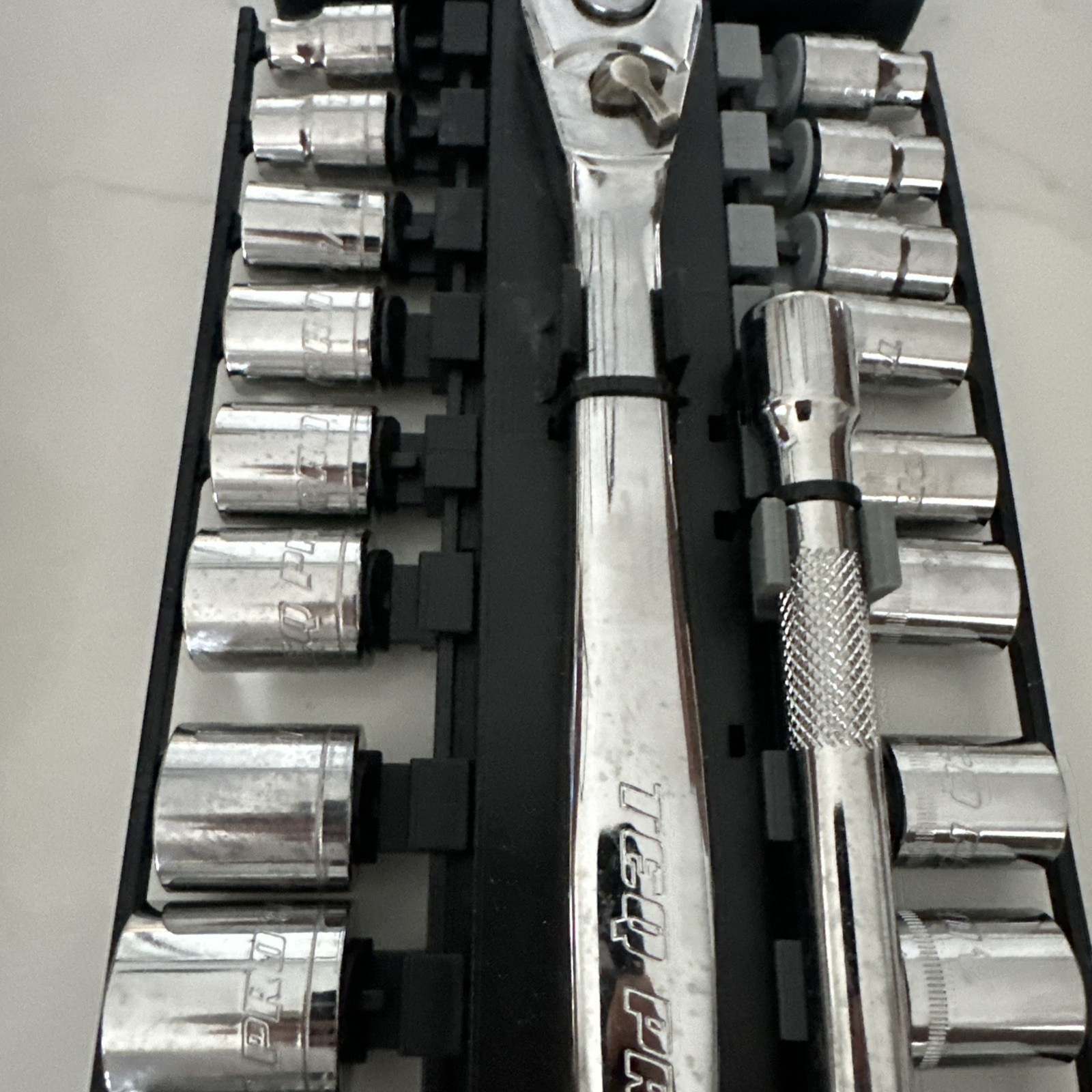 TEQ Correct Pro By Gearwrench 3/8” Socket Set 20Pc. SAE/MM 12 pt 8801A New