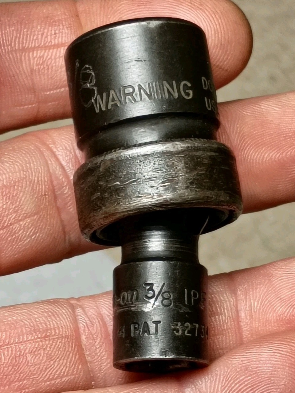 Snap-On Tools IPF12 3/8″ Drive 3/8″ SAE Industrial Impact Swivel Socket