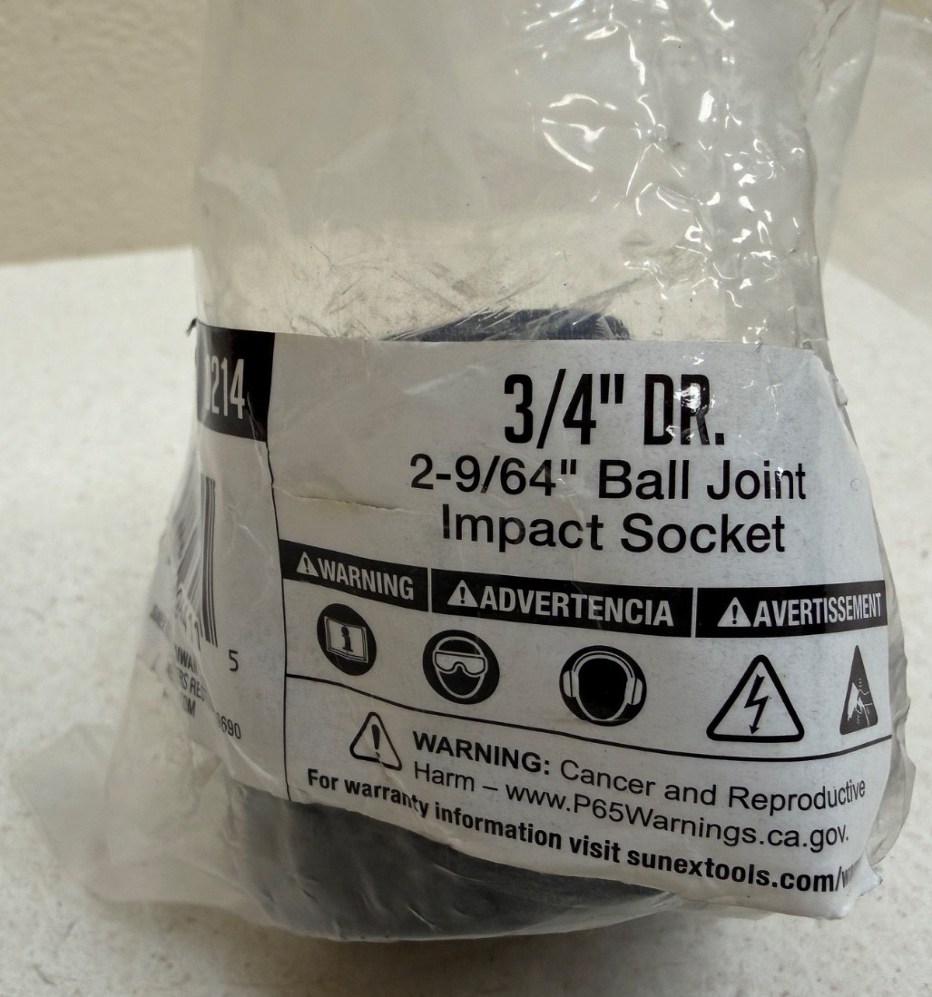 SUNEX TOOLS 10214 3/4″ DR 2-9/64″ Ball Joint Impact Socket