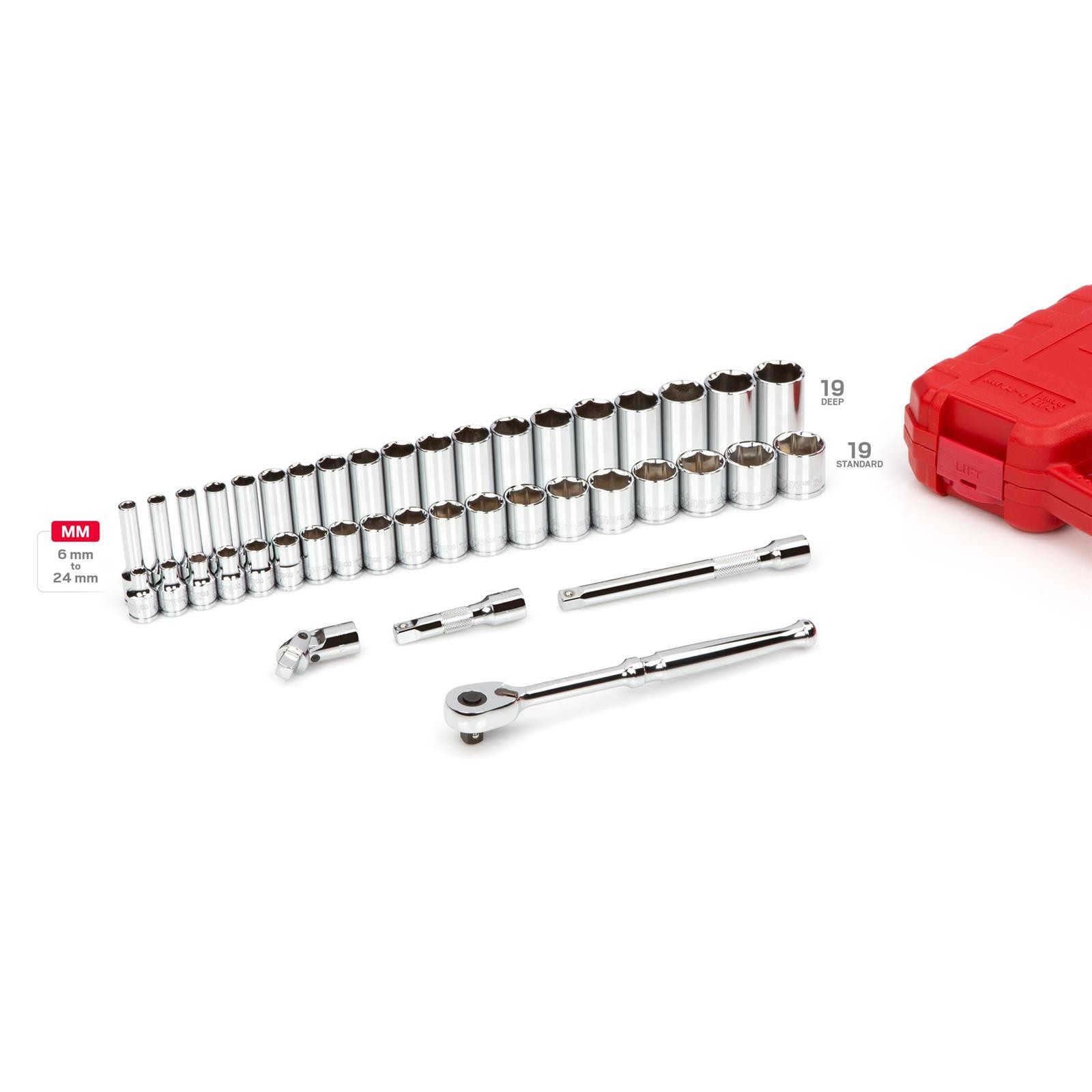 Tekton SKT15201 3/8″ Drive 6-Point Socket/Ratchet Set, 42-Piece
