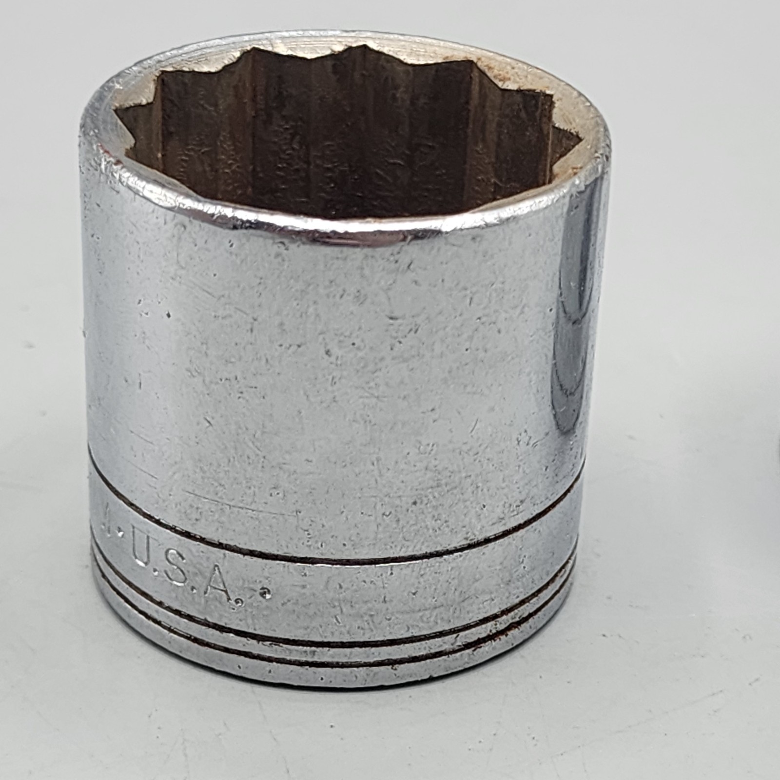 Nice S-K Tools 40336 36mm 12-point 1/2″ Drive Socket + 1/16 Socket USA