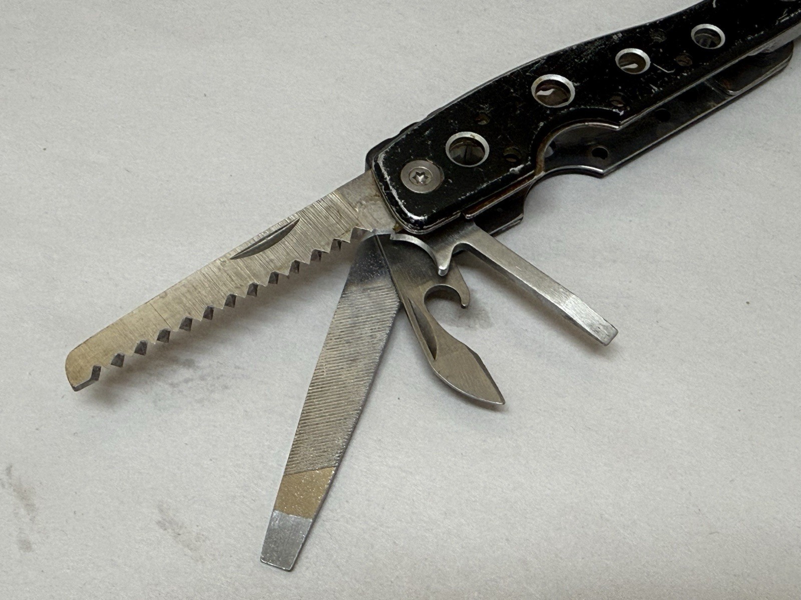 Snap-On Needle Nose Pliers Black Multi Tool Knife