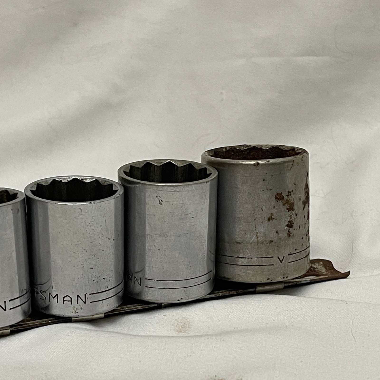 vtg 10 pc Craftsman :V: Series 1/2 Drive 12 Point Socket Set 1-1/8 to 7/16 USA