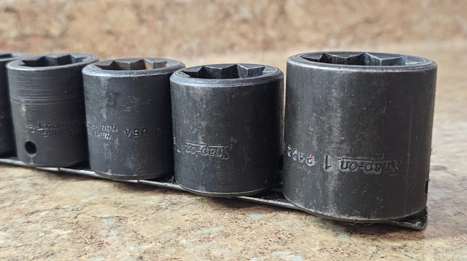 Snap-on 1/2″ Drive 8-Point SAE Shallow Double Square Power Socket Set 10pc
