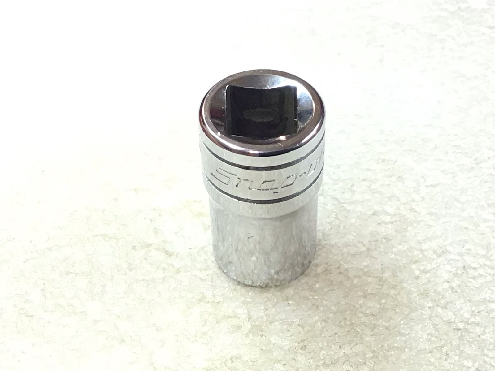 Snap On FLE140A – E14, Inverted Torx, Chrome, 3/8” Dr., Shallow Socket -USA-NOS
