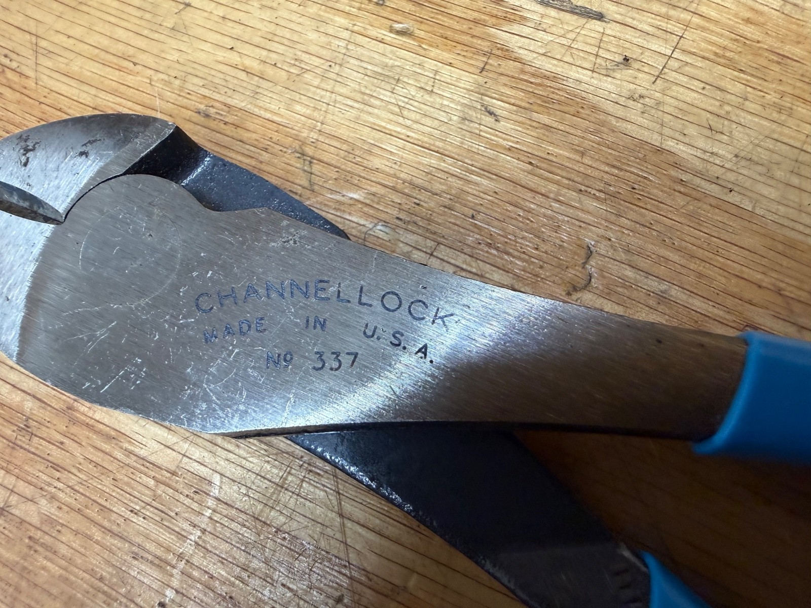 Channellock Diagonal Cutting Plier 337 – Precision Sidecutters, Wirecutters 7″