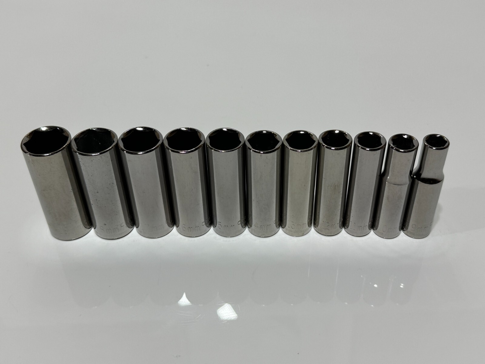 NOS Craftsman USA 11pc Metric 9mm-19mm Deep Socket Set – 3/8″ Drive – 6 Point