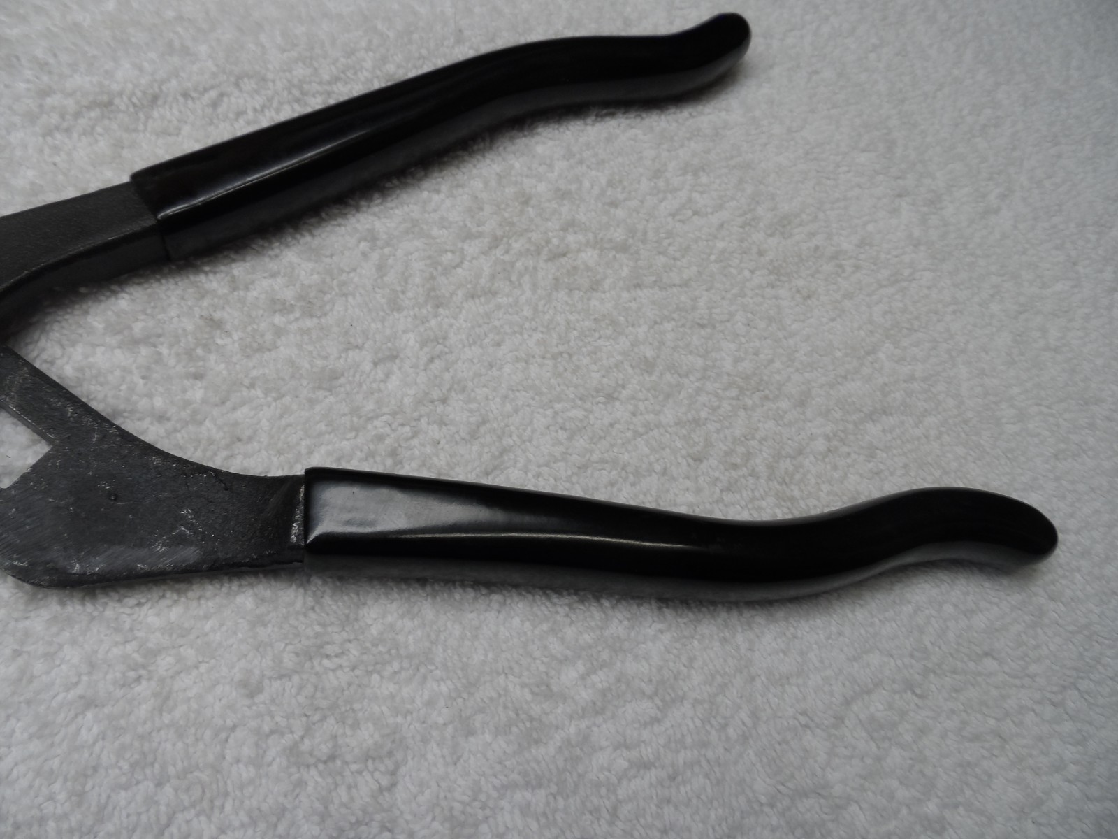 Craftsman USA Oil Filter Pliers 2″ to 5″ (50 mm – 125 mm) – PN 20520 (loose)