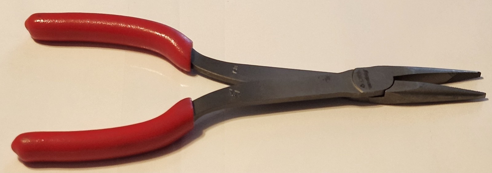 Random Snap On Tool Lot Screw Ratchet Driver Pliers Hammer Awl Snap Ring Retaini